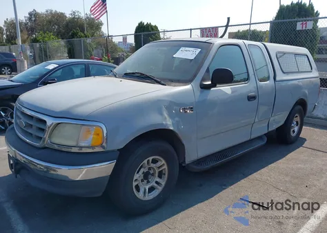 2001 Ford F-150 Xl/Xlt z USA, uszkodzony, nr VIN 1FTZX17251NB05749